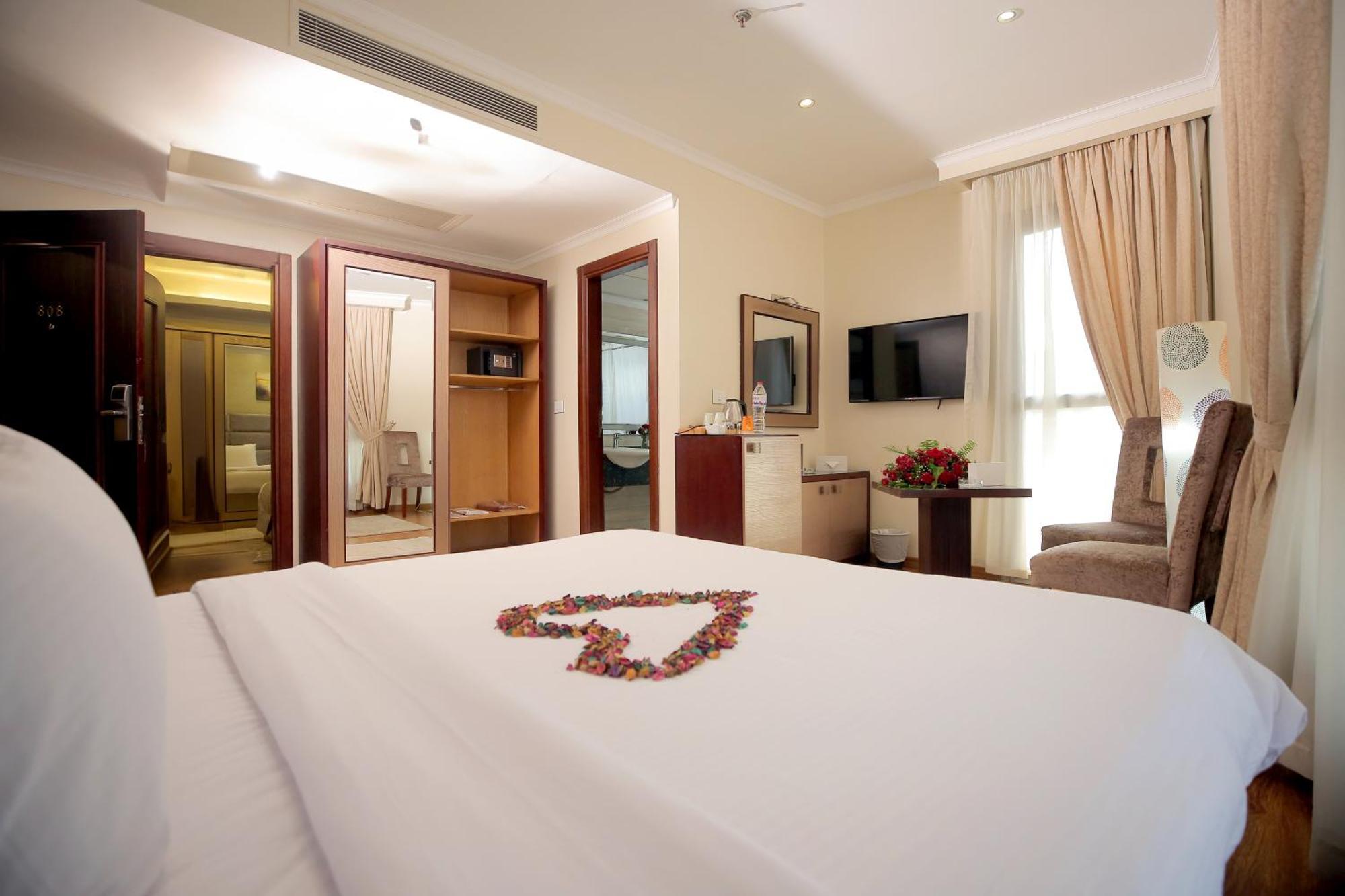 Apartament Cairo Taj Dokki Families Tower Zewnętrze zdjęcie